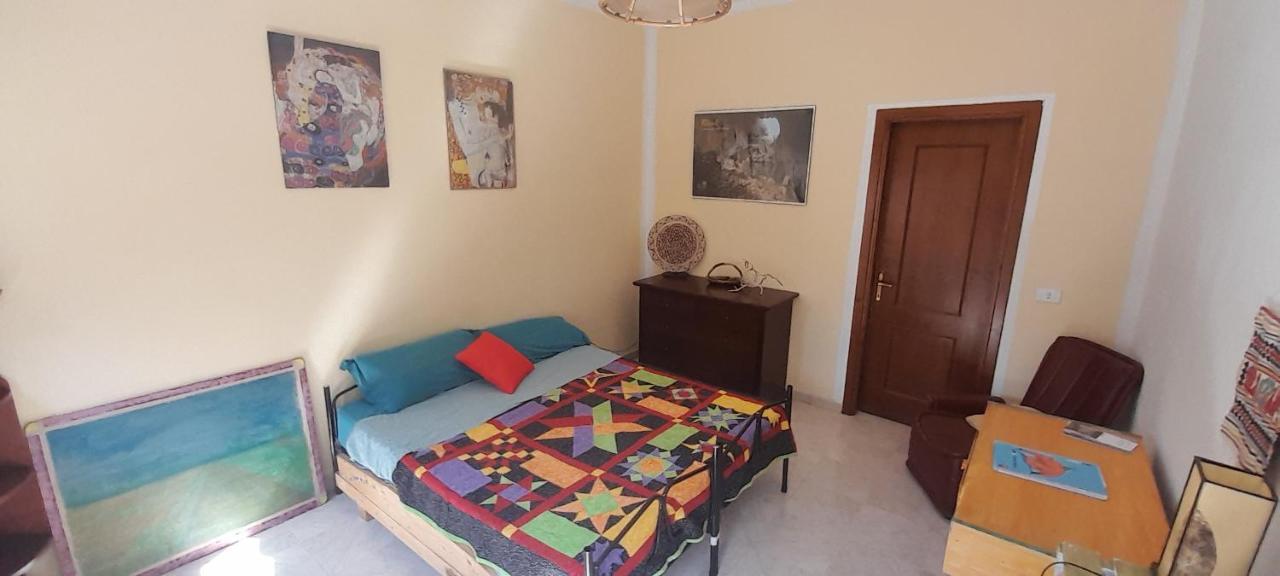 Country Living School Konuk evi Làconi Dış mekan fotoğraf