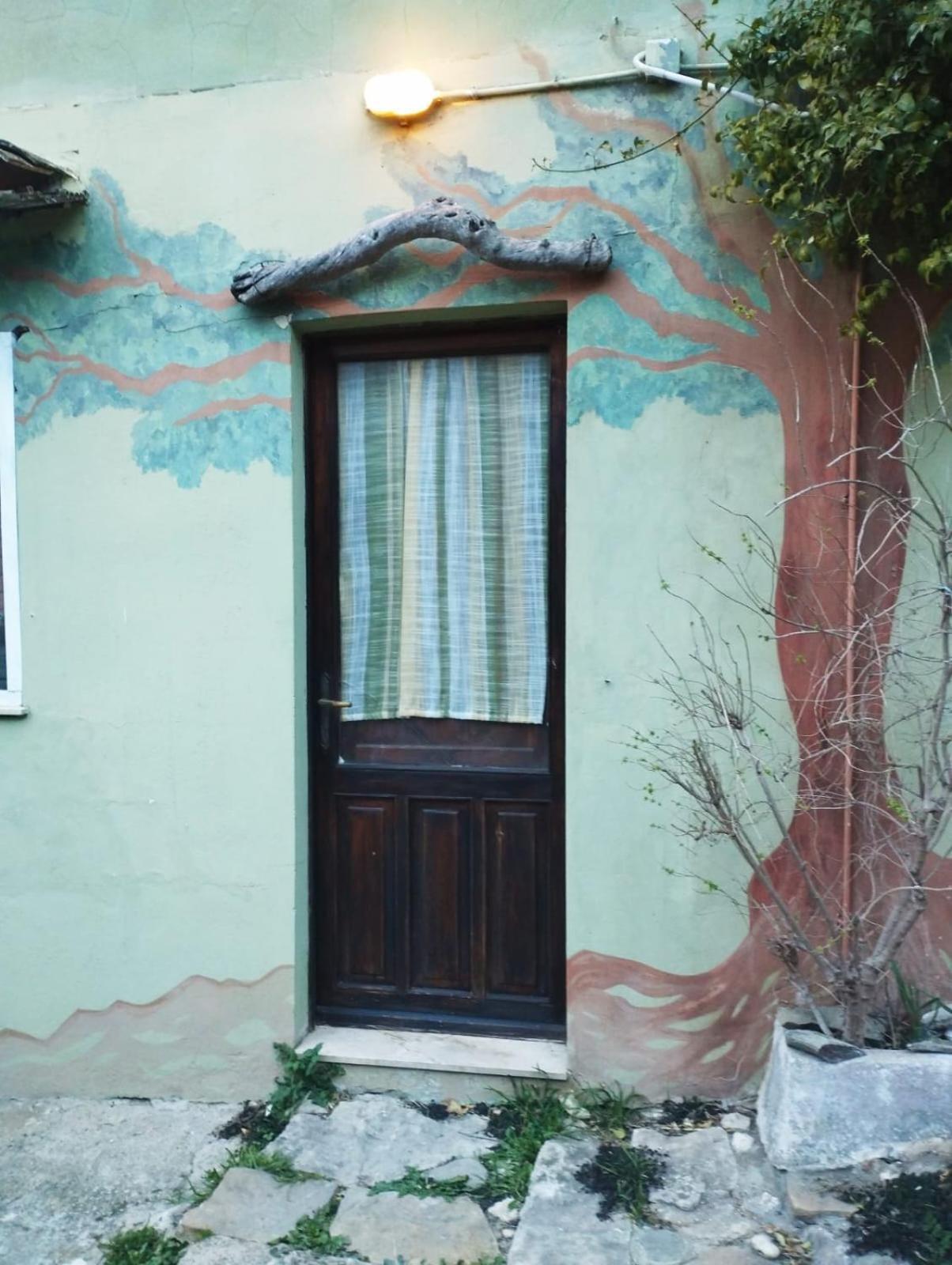 Country Living School Konuk evi Làconi Dış mekan fotoğraf